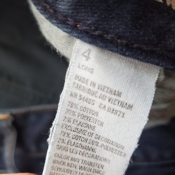 American Eagle Skinny Jeans - Picture 9 of 9